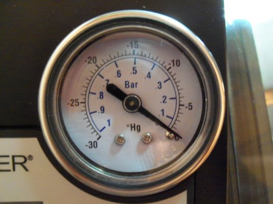 pressure gauge.jpg