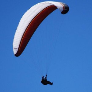 Flying a Paraglider in Arizona