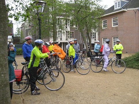 Our cycling group in Leiden, Holland 4-27-09