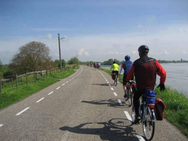 Our group cycling to Gouda, 4-29-09