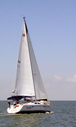 Third Age under full sail in Galveston Bay.