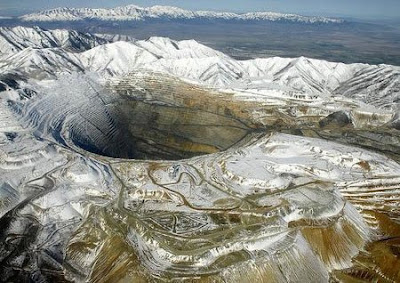 Bingham+Canyon+Mine-Utah.jpg