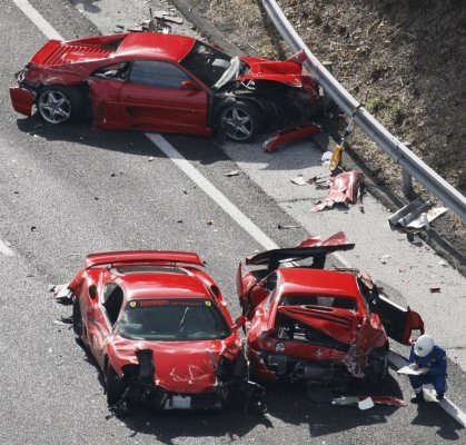 Ferrari Crash 4.jpg