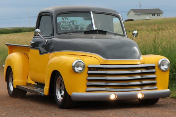 53 Chevy Truck pic 1 cropped - Aug 30-21.jpg