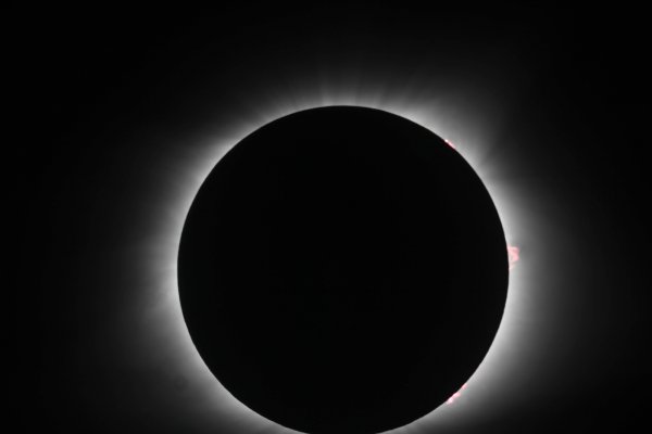 Totality2017Eclipse-John.jpg
