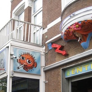 Coffee "shop" in Rotterdam...puff puff! 4-28-09