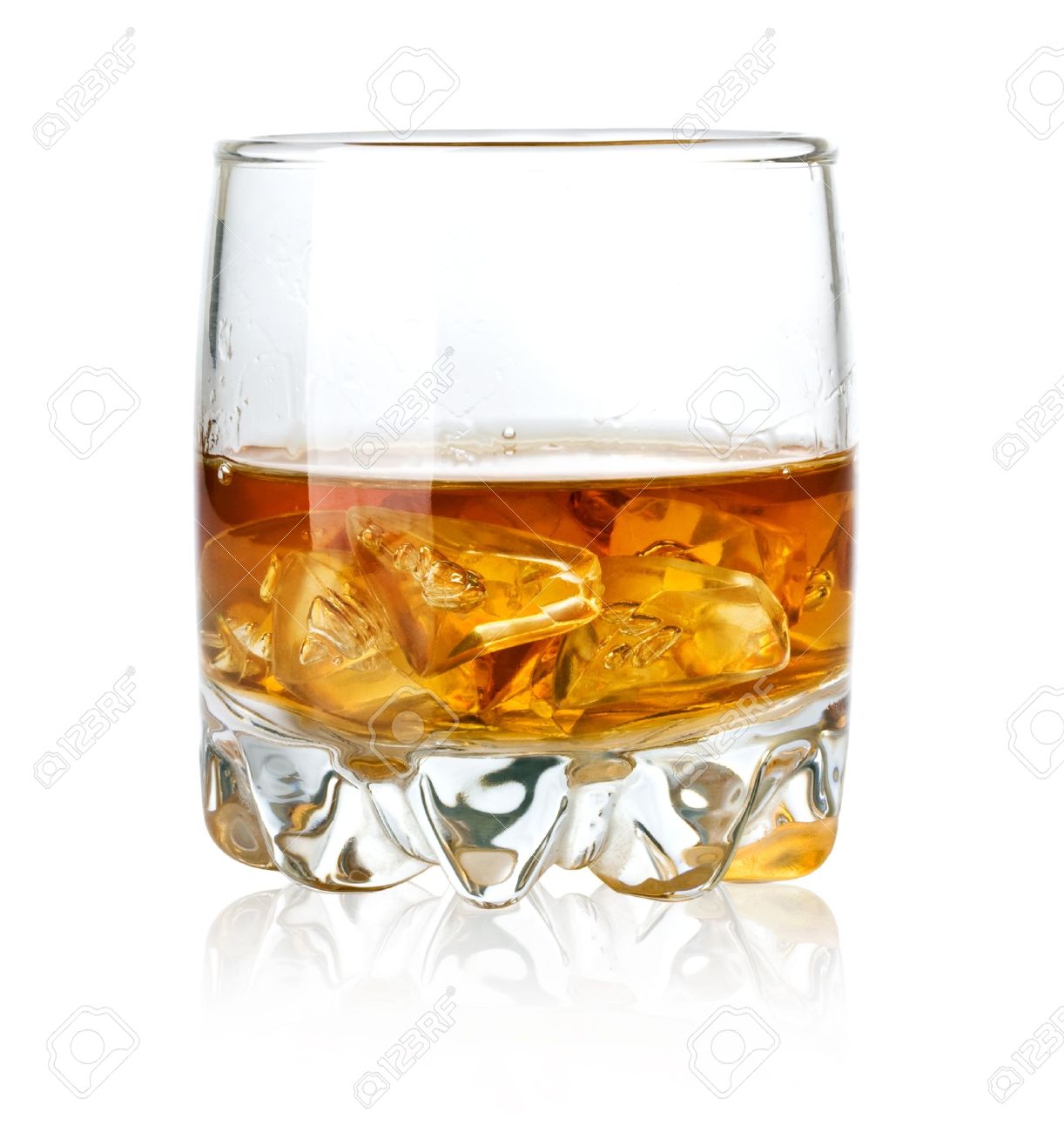 12458535-Whisky-glass-and-ice-isolated-on-white-background-Stock-Photo-whiskey.jpg