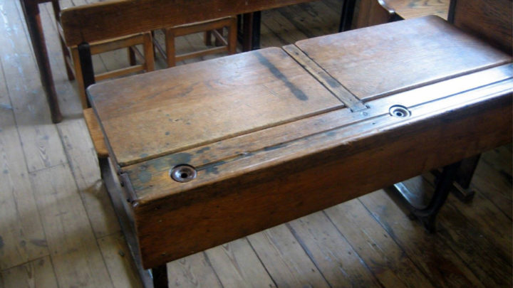 old-school-desk-inkwell-720x405.jpg